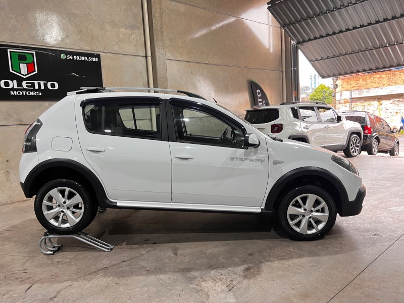 SANDERO 1.6 STEPWAY 16V FLEX 4P AUTOMÁTICO - 2014 - CAXIAS DO SUL