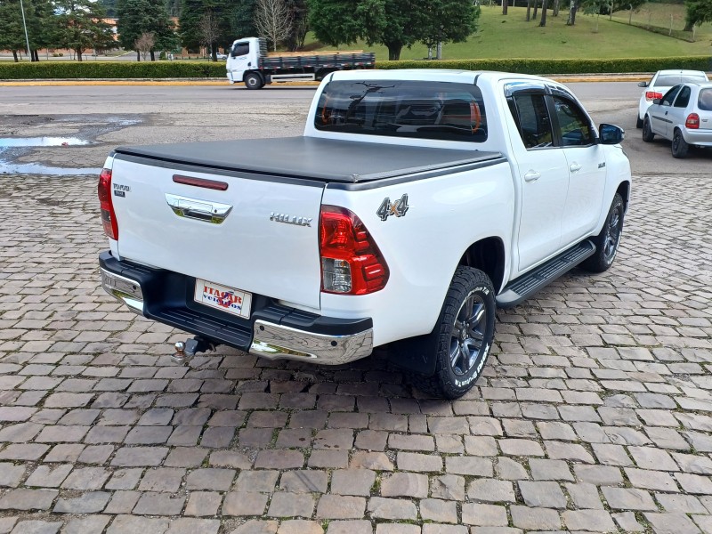 HILUX 2.8 SR 4X4 CD 16V DIESEL 4P AUTOMÁTICO - 2022 - FLORES DA CUNHA
