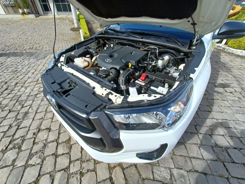 HILUX 2.8 SR 4X4 CD 16V DIESEL 4P AUTOMÁTICO - 2022 - FLORES DA CUNHA