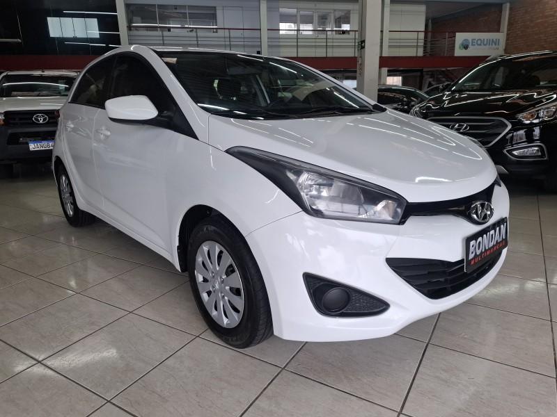 HB20 1.6 COMFORT 16V FLEX 4P MANUAL - 2015 - FARROUPILHA