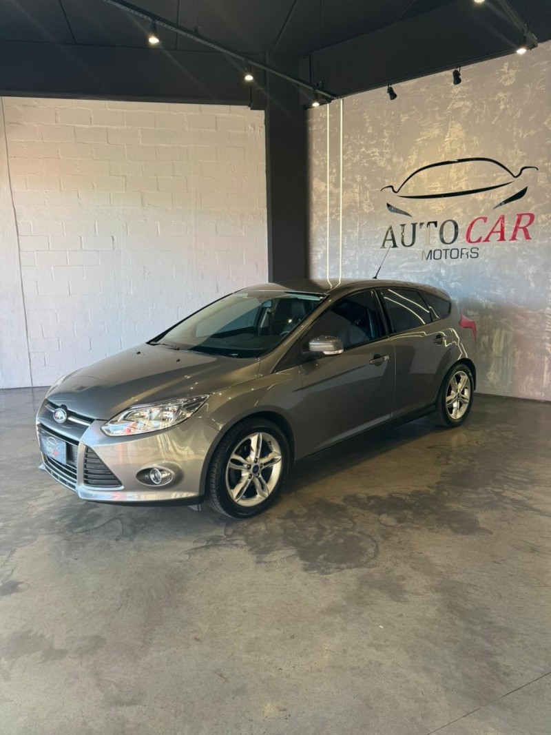 FOCUS 2.0 SE PLUS 16V FLEX 4P AUTOMÁTICO - 2015 - CAXIAS DO SUL