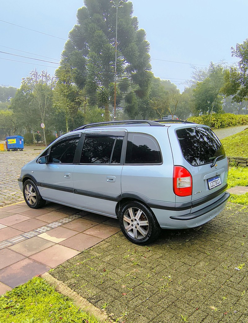 ZAFIRA 2.0 MPFI ELITE 8V FLEX 4P AUTOMÁTICO - 2010 - FARROUPILHA