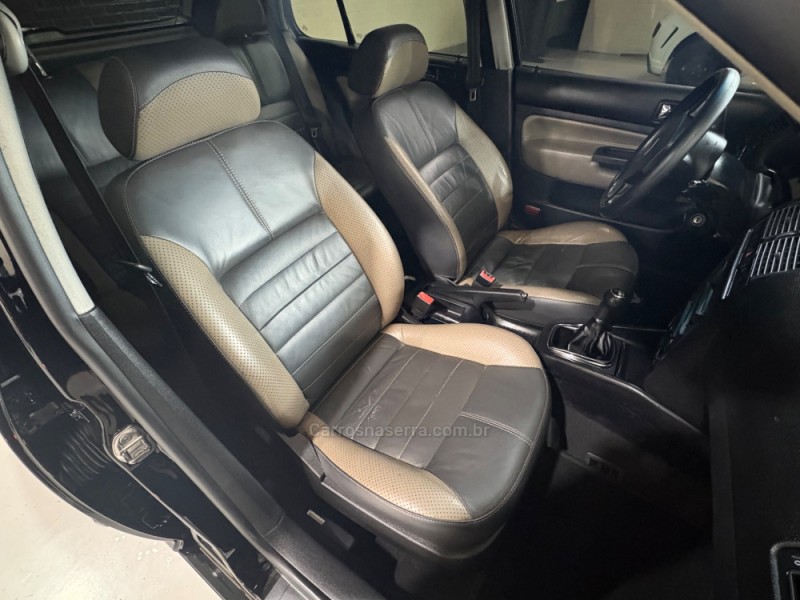 GOLF 1.6 MI SPORTLINE 8V FLEX 4P MANUAL - 2009 - CAXIAS DO SUL