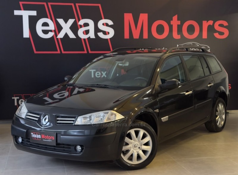 MÉGANE 1.6 DYNAMIQUE GRAND TOUR 16V FLEX 4P MANUAL