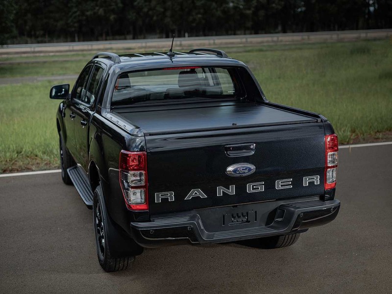 RANGER 2.2 BLACK 4X2 CD 16V DIESEL 4P AUTOMÁTICO - 2022 - FARROUPILHA