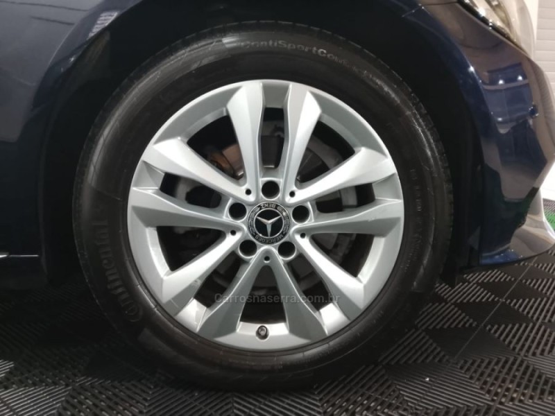 C 180 1.6 CGI AVANTGARDE 16V TURBO FLEX 4P AUTOMÁTICO - 2019 - NOVO HAMBURGO