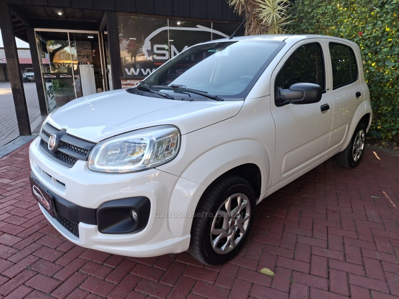uno 1.0 evo attractive 8v flex 4p manual 2017 rolante