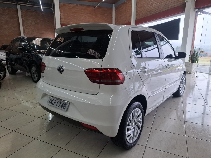 FOX 1.0 MI COMFORTLINE 8V FLEX 4P MANUAL - 2017 - FARROUPILHA