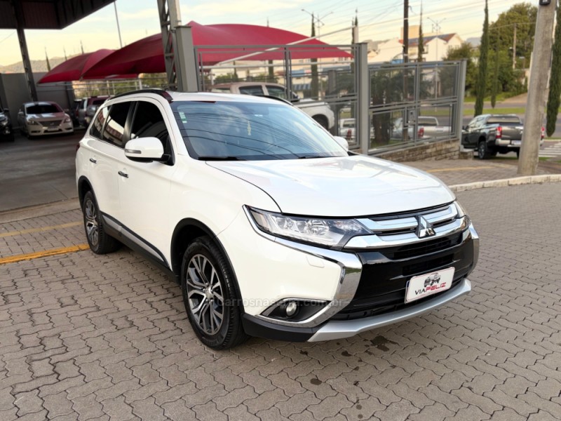 OUTLANDER 2.2 4X4 16V DIESEL 4P AUTOMÁTICO - 2016 - FELIZ