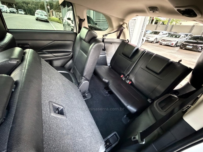 OUTLANDER 2.2 4X4 16V DIESEL 4P AUTOMÁTICO - 2016 - FELIZ