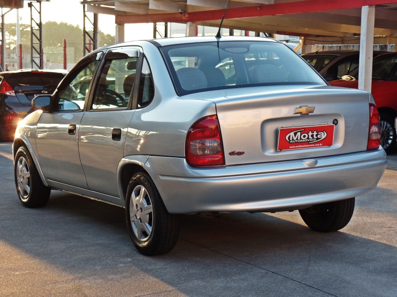 CLASSIC 1.0 MPFI 8V GASOLINA 4P MANUAL - 2010 - CAXIAS DO SUL