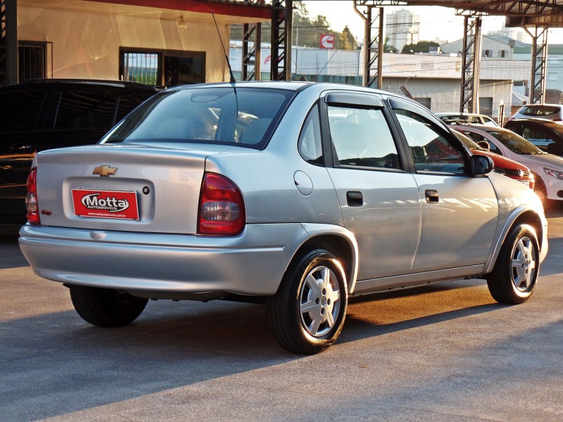 CLASSIC 1.0 MPFI 8V GASOLINA 4P MANUAL - 2010 - CAXIAS DO SUL