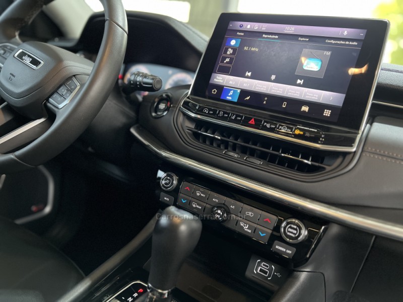COMPASS 1.3 LIMITED T270 16V TURBO FLEX 4P AUTOMÁTICO - 2023 - BOM PRINCíPIO