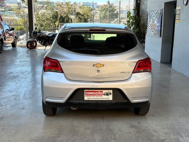 ONIX 1.0 MPFI LT 8V FLEX 4P MANUAL - 2017 - CAXIAS DO SUL