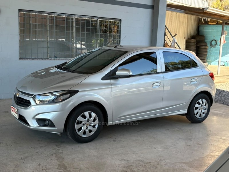 ONIX 1.0 MPFI LT 8V FLEX 4P MANUAL - 2017 - CAXIAS DO SUL