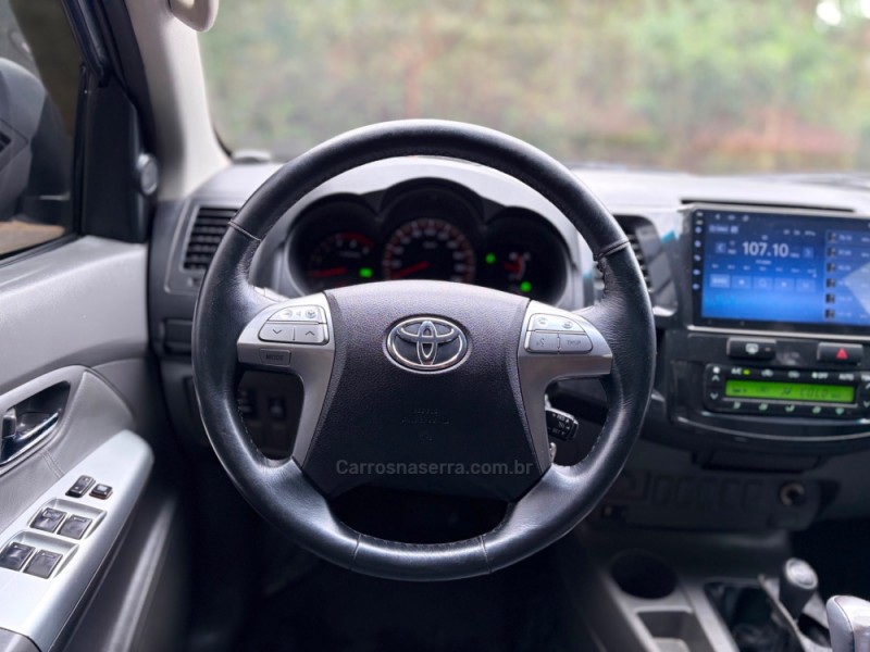 HILUX 3.0 SRV 4X4 CD 16V TURBO INTERCOOLER DIESEL 4P AUTOMÁTICO - 2015 - FELIZ