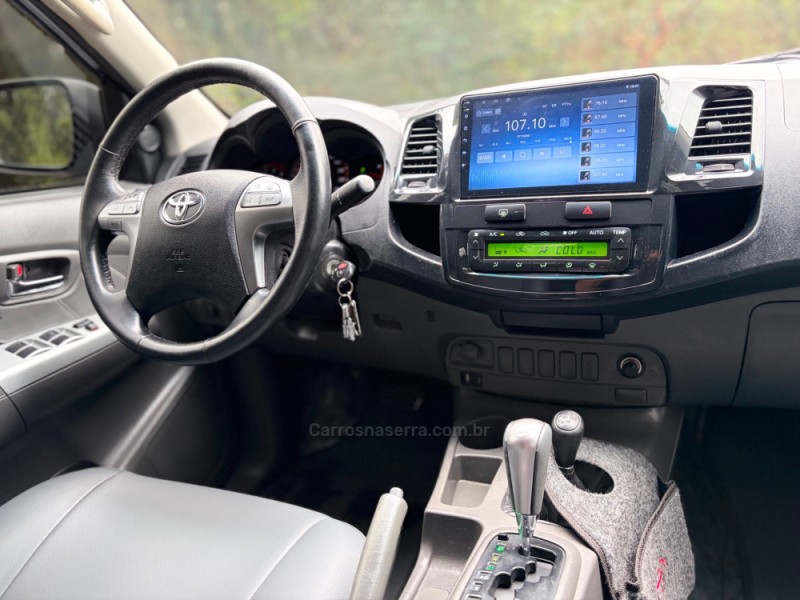HILUX 3.0 SRV 4X4 CD 16V TURBO INTERCOOLER DIESEL 4P AUTOMÁTICO - 2015 - FELIZ
