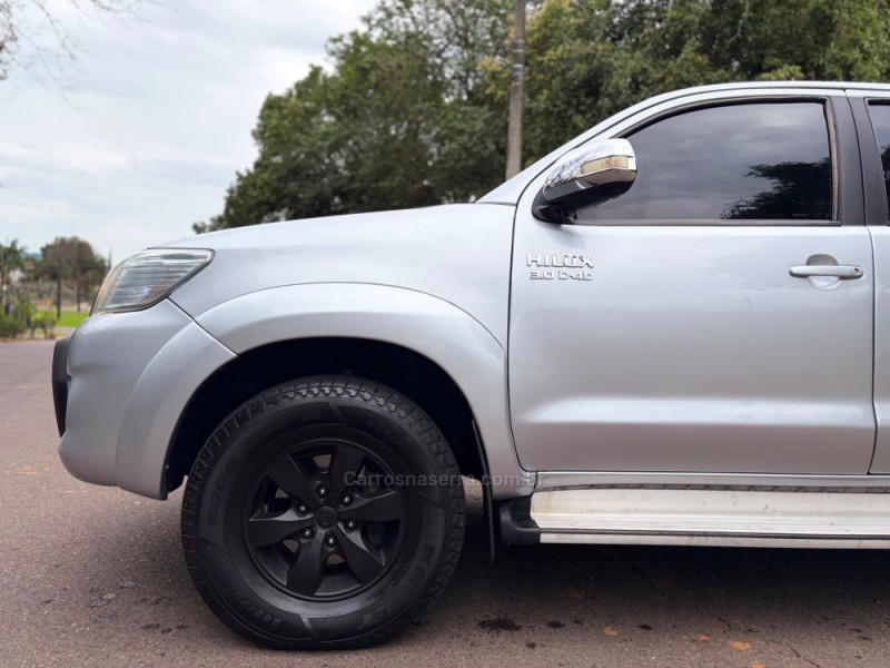 HILUX 3.0 SRV 4X4 CD 16V TURBO INTERCOOLER DIESEL 4P AUTOMÁTICO - 2015 - FELIZ