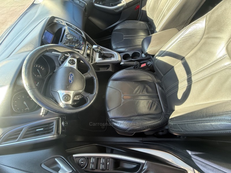 FOCUS 2.0 SE 16V FLEX 4P AUTOMÁTICO - 2015 - CARLOS BARBOSA