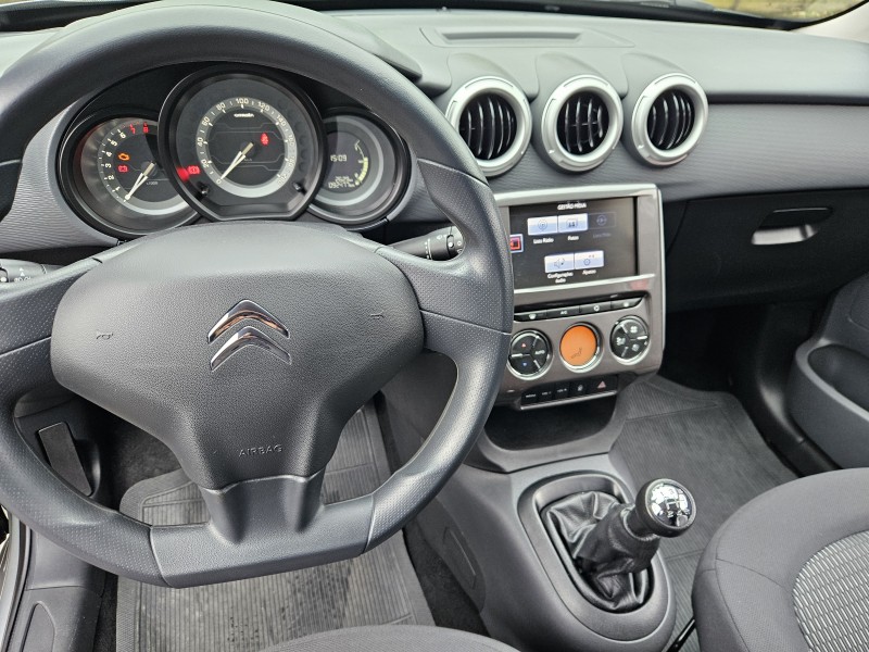 C3 1.2 ATTRACTION PURE TECH 12V 4P MANUAL - 2017 - CAXIAS DO SUL