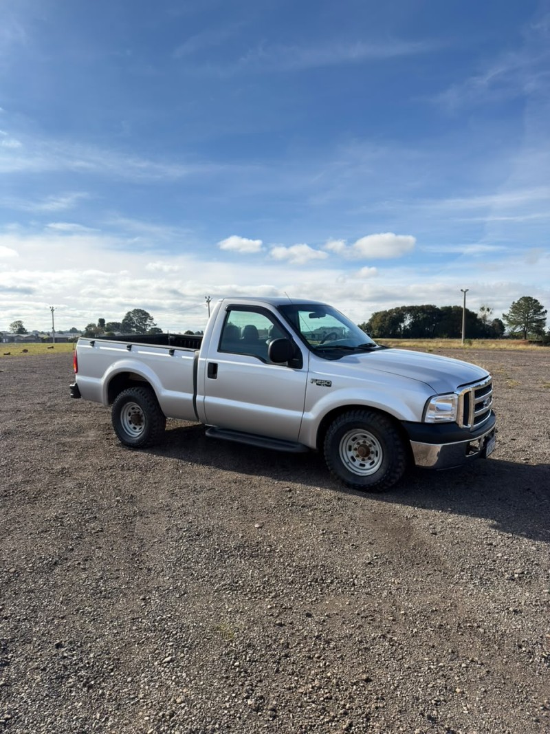 F-250 4.2 XL 4X2 CS TURBO INTERCOOLER DIESEL 2P MANUAL - 2003 - VACARIA