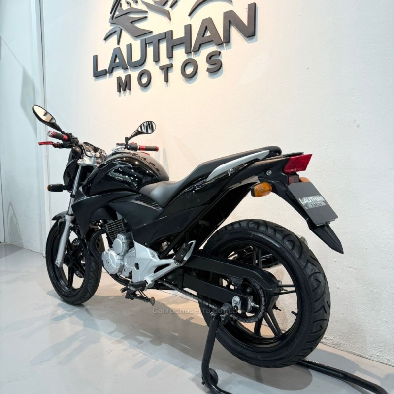 CB 300R  - 2011 - NOVO HAMBURGO
