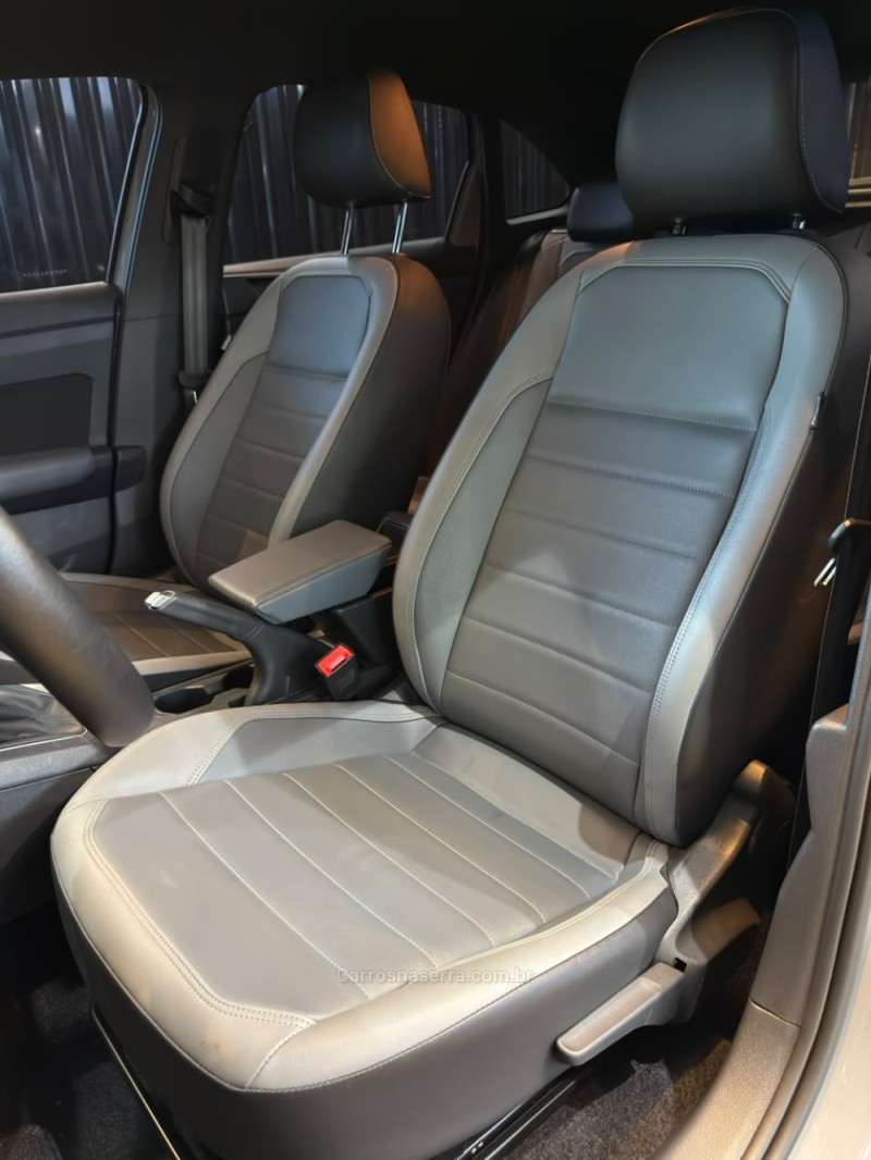 NIVUS 1.0 TSI HIGHLINE FLEX 4P AUTOMÁTICO - 2024 - LAJEADO