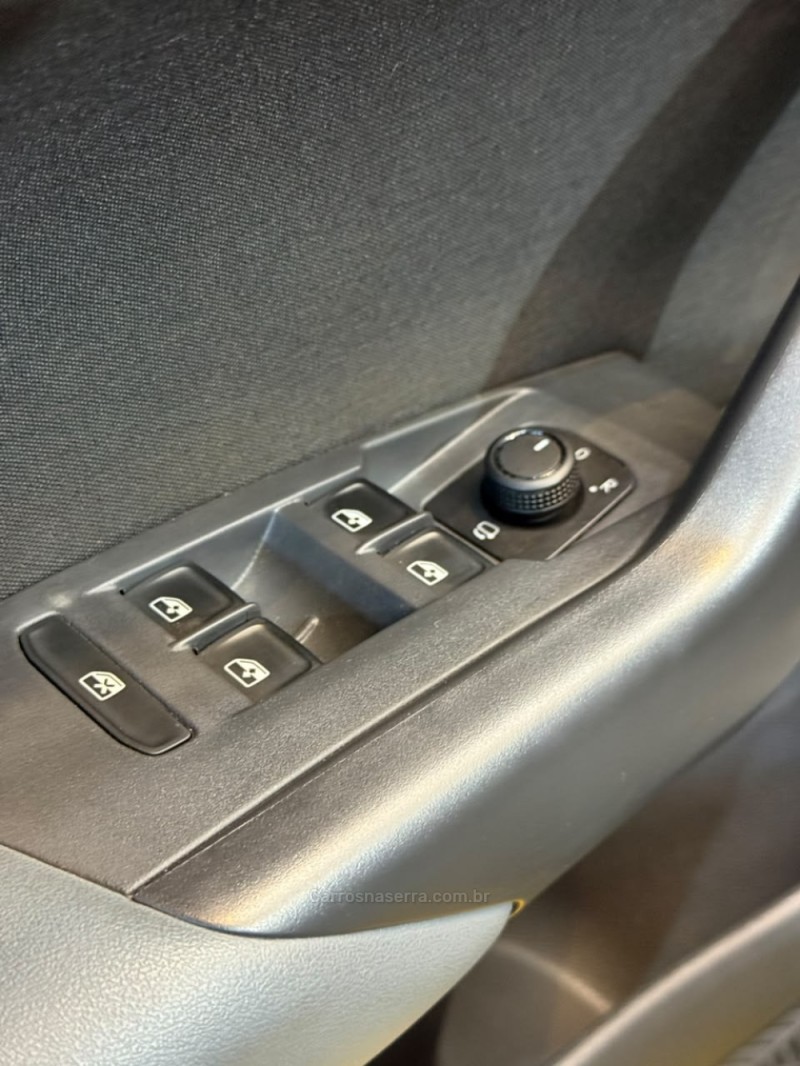 NIVUS 1.0 TSI HIGHLINE FLEX 4P AUTOMÁTICO - 2024 - LAJEADO