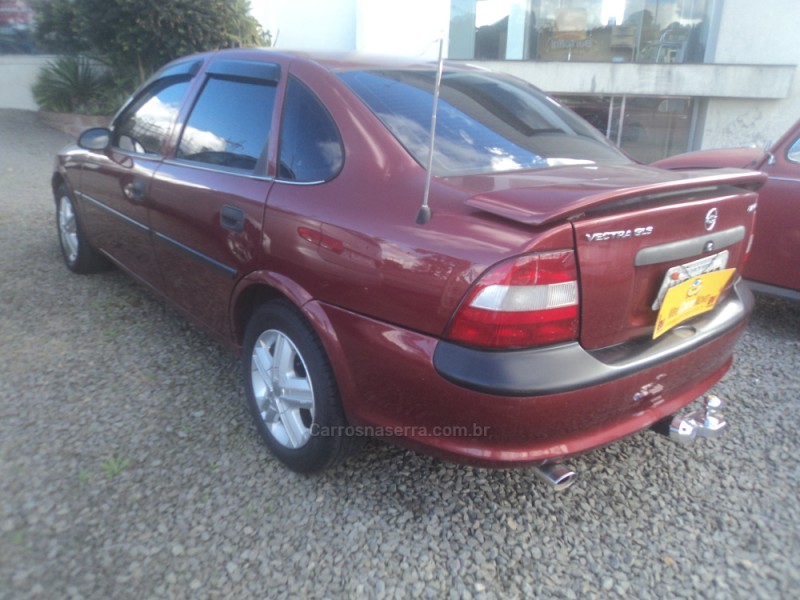 VECTRA 2.0 MPFI GLS 8V GASOLINA 4P MANUAL - 1998 - FARROUPILHA
