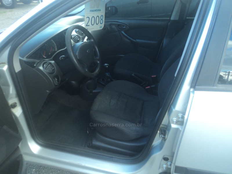 FOCUS 1.6 GL 8V FLEX 4P MANUAL - 2008 - FARROUPILHA