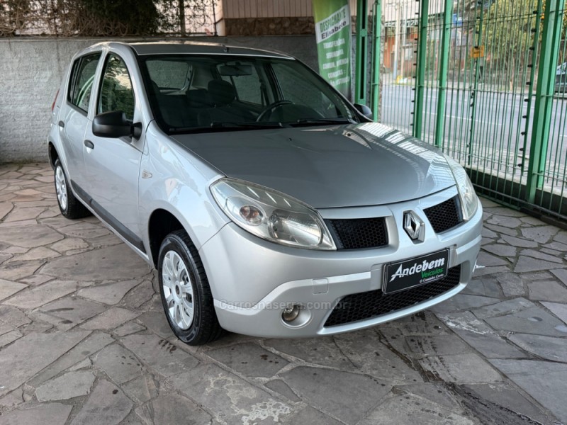 SANDERO 1.0 EXPRESSION 16V FLEX 4P MANUAL - 2010 - CAXIAS DO SUL
