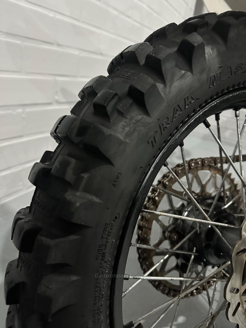 CRF 230F  - 2014 - CAXIAS DO SUL