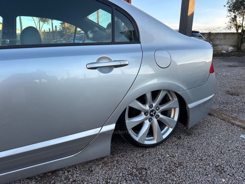 CIVIC 1.8 LXS 16V FLEX 4P MANUAL - 2007 - CAXIAS DO SUL