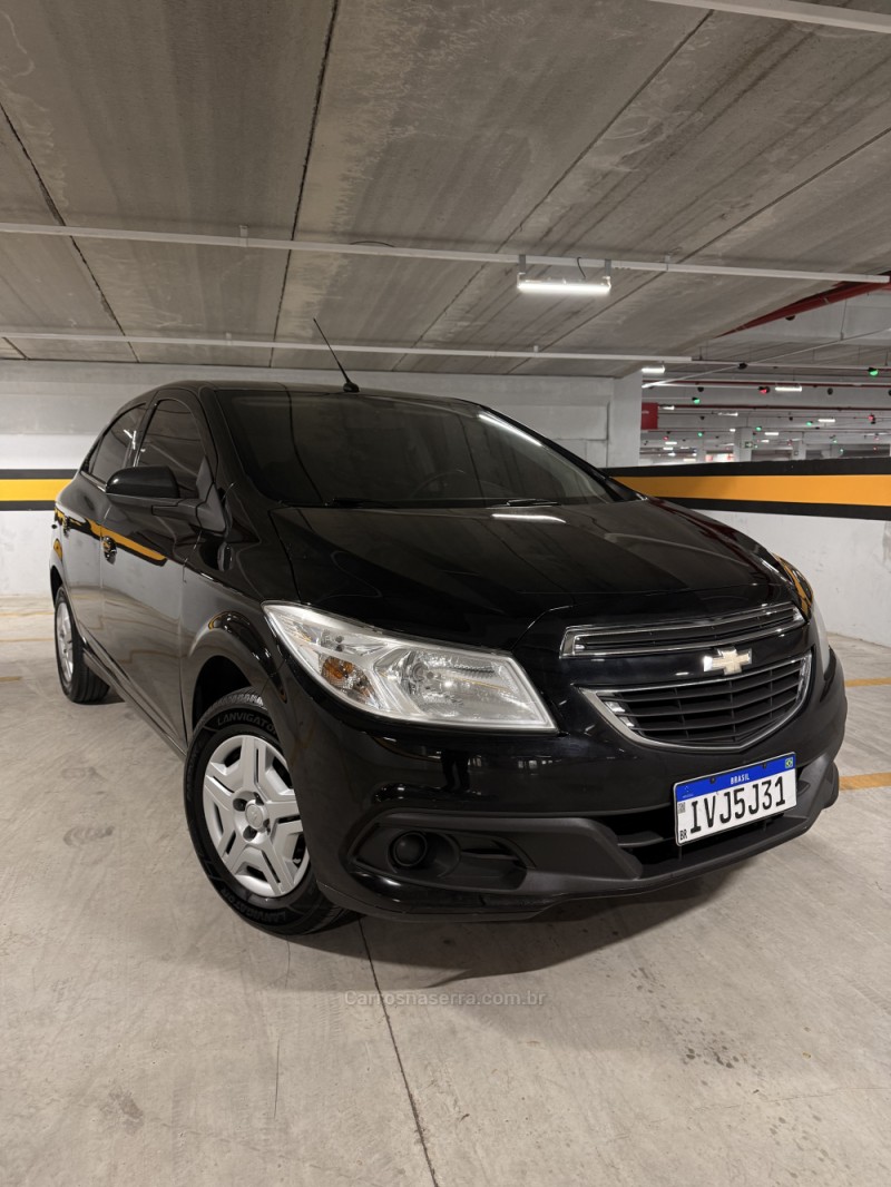 ONIX 1.0 LT 12V FLEX 4P MANUAL - 2014 - CAXIAS DO SUL