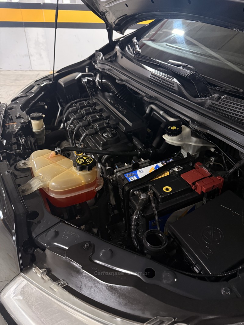 ONIX 1.0 LT 12V FLEX 4P MANUAL - 2014 - CAXIAS DO SUL