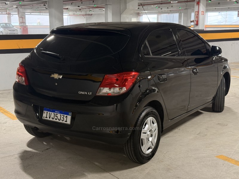 ONIX 1.0 LT 12V FLEX 4P MANUAL - 2014 - CAXIAS DO SUL