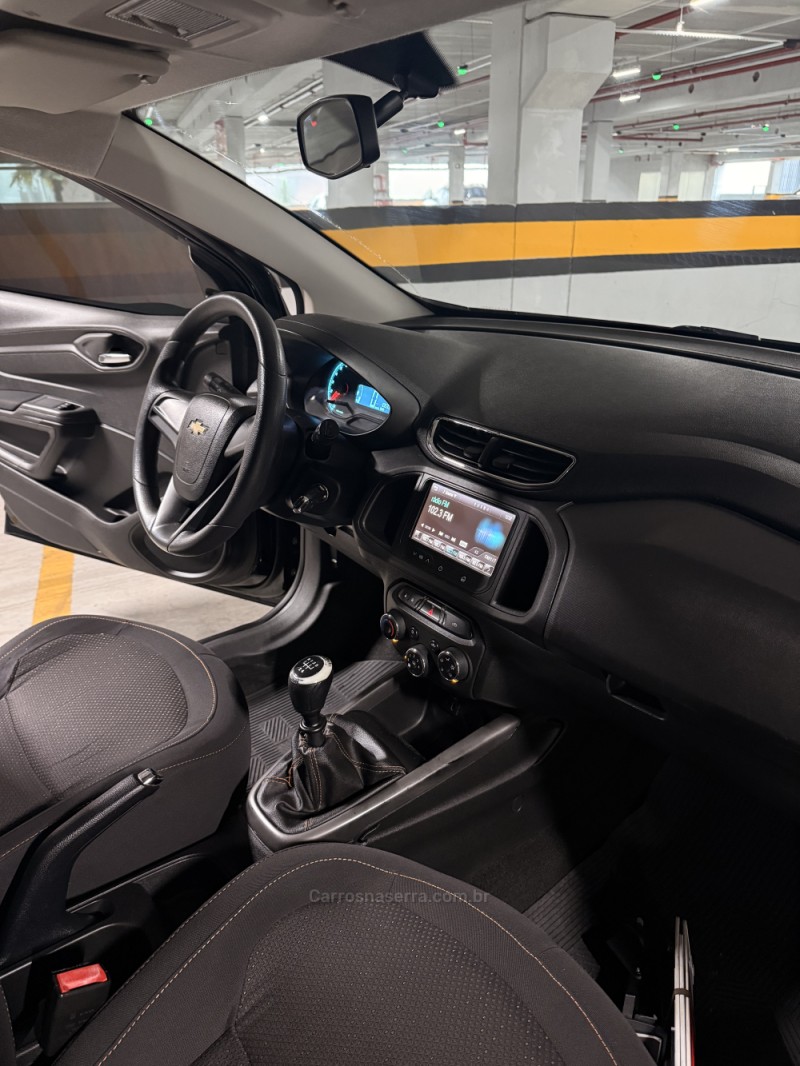 ONIX 1.0 LT 12V FLEX 4P MANUAL - 2014 - CAXIAS DO SUL