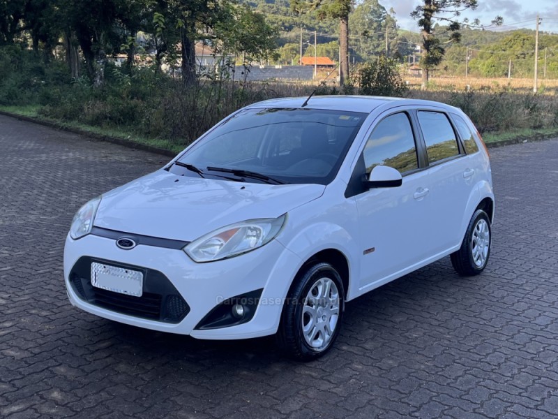 FIESTA 1.6 MPI CLASS HATCH 8V FLEX 4P MANUAL - 2013 - NOVA BASSANO