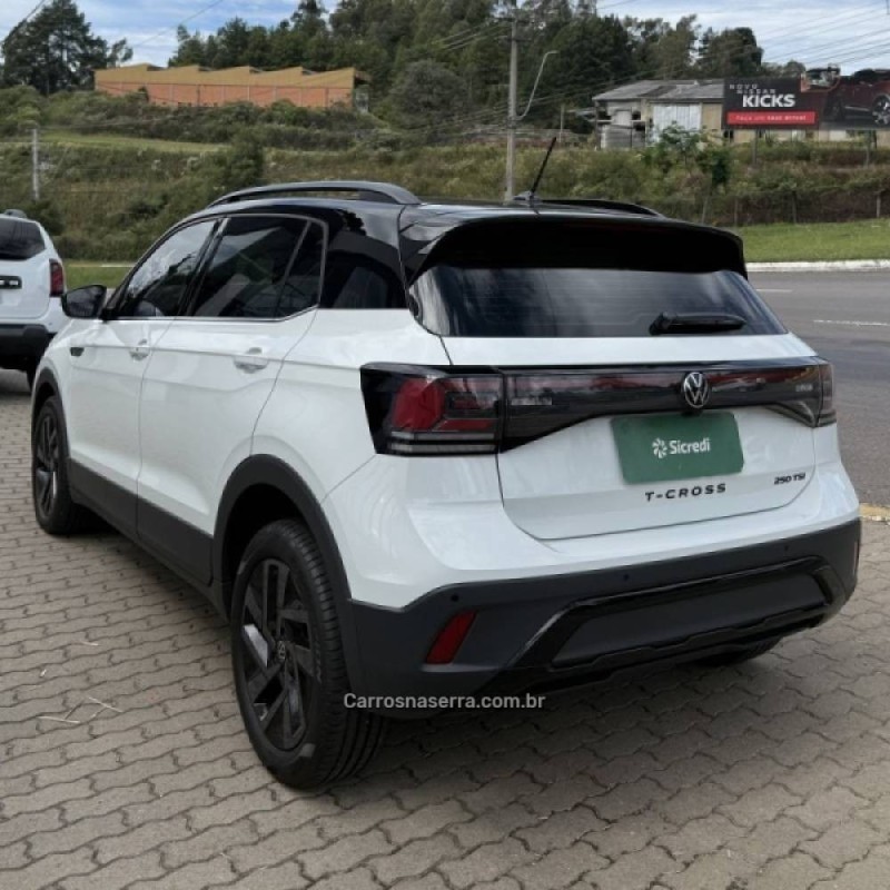 T-CROSS 1.4 HIGHLINE TSI 16V FLEX 4P AUTOMÁTICO - 2025 - CAXIAS DO SUL