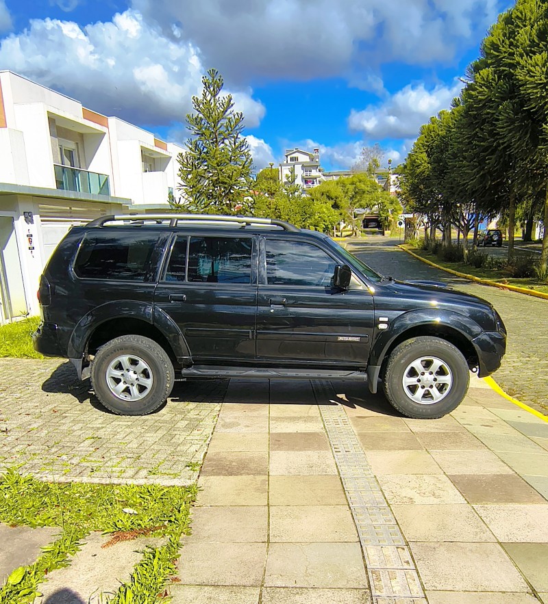 PAJERO SPORT 2.5 HPE 4X4 8V TURBO INTERCOOLER DIESEL 4P AUTOMÁTICO - 2007 - FARROUPILHA
