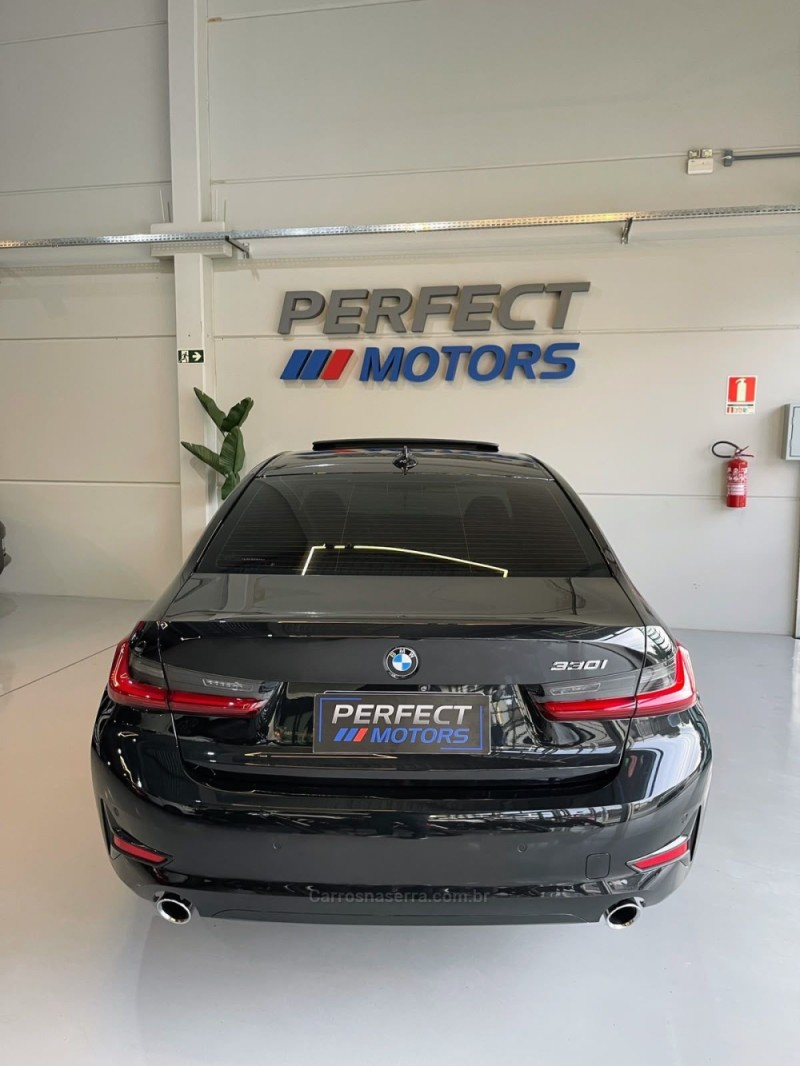 330I 2.0 SPORT 16V TURBO GASOLINA 4P AUTOMÁTICO - 2020 - BENTO GONçALVES