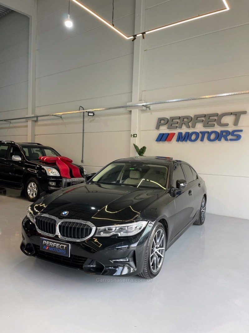 330I 2.0 SPORT 16V TURBO GASOLINA 4P AUTOMÁTICO - 2020 - BENTO GONçALVES