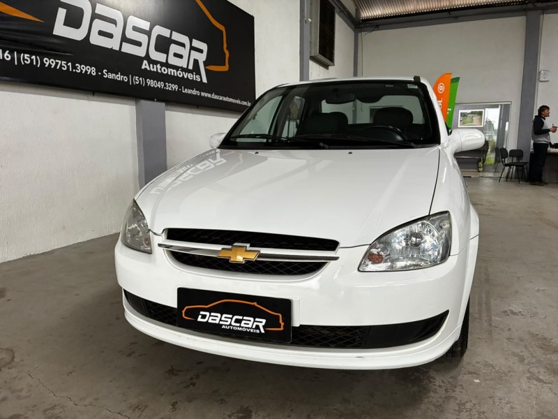 CLASSIC 1.0 MPFI LS 8V FLEX 4P MANUAL - 2014 - BOM PRINCíPIO