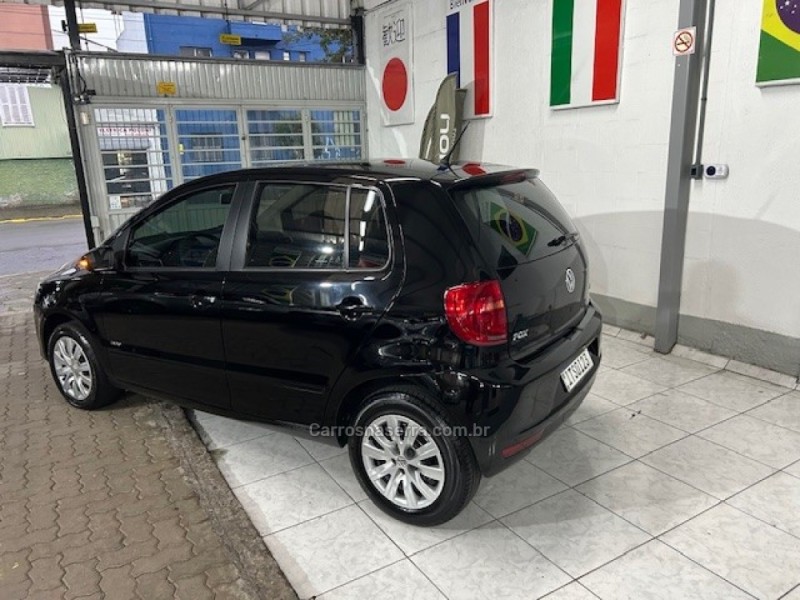 FOX 1.6 MI 8V FLEX 4P MANUAL - 2013 - CAXIAS DO SUL