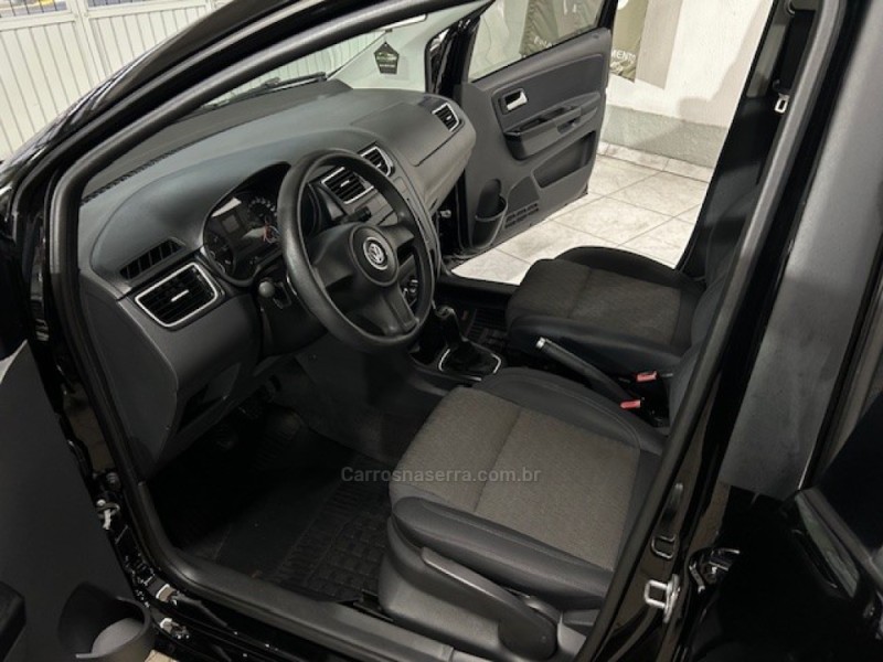 FOX 1.6 MI 8V FLEX 4P MANUAL - 2013 - CAXIAS DO SUL