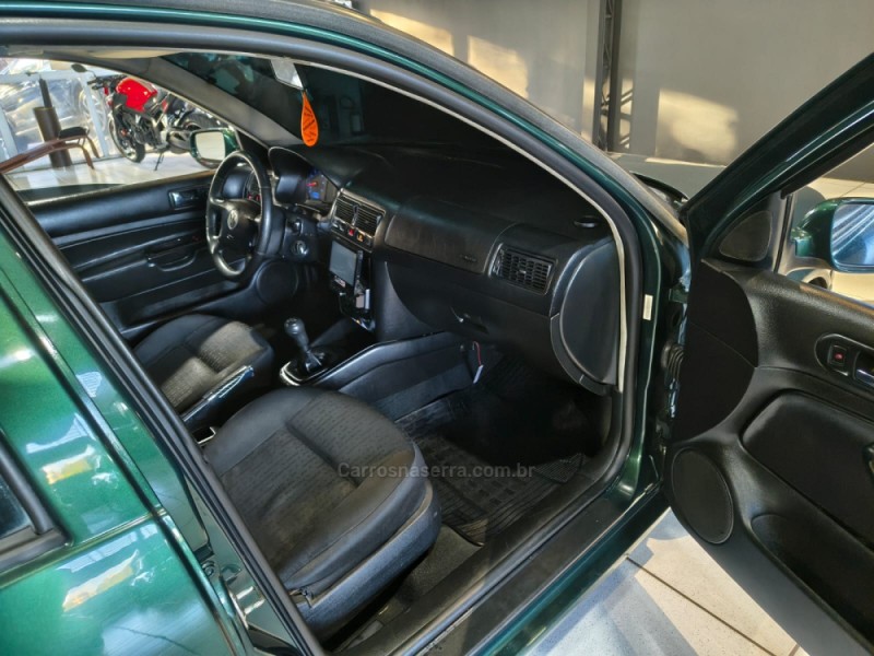GOLF 1.6 SR GASOLINA 4P MANUAL - 2000 - NOVO HAMBURGO