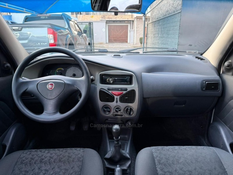 PALIO 1.0 MPI FIRE CELEBRATION ECONOMY 8V FLEX 4P MANUAL - 2010 - ESTâNCIA VELHA