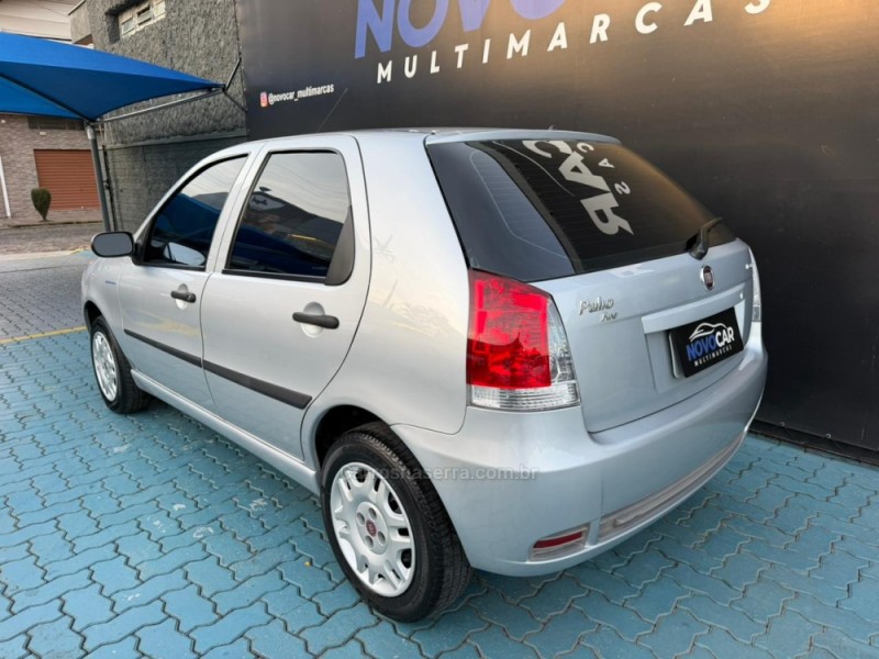 PALIO 1.0 MPI FIRE CELEBRATION ECONOMY 8V FLEX 4P MANUAL - 2010 - ESTâNCIA VELHA