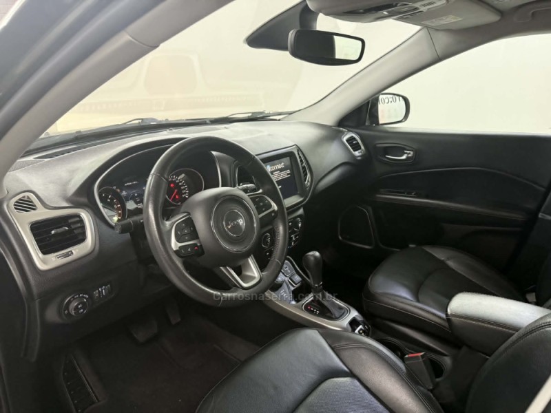 COMPASS 2.0 16V DIESEL LONGITUDE 4X4 AUTOMÁTICO - 2019 - PORTO ALEGRE