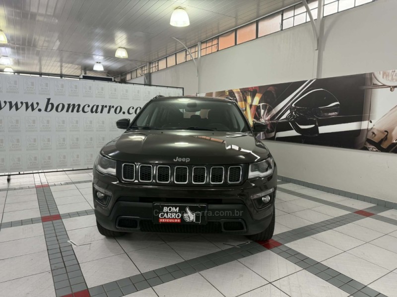 COMPASS 2.0 16V DIESEL LONGITUDE 4X4 AUTOMÁTICO - 2019 - PORTO ALEGRE